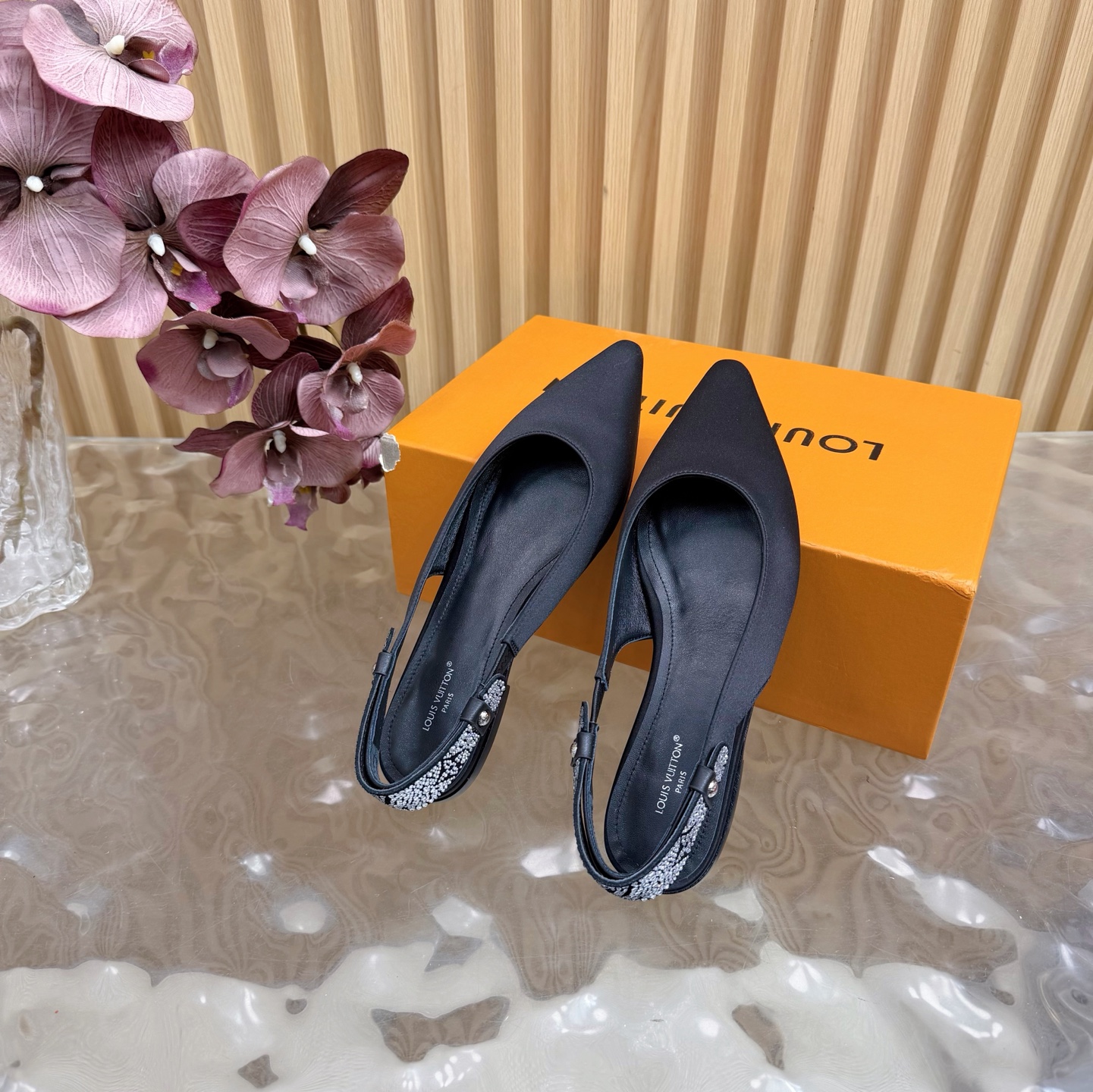 Women's high heels